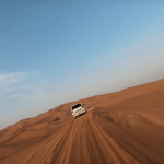 evening-sand-dune-tour-with-friends-qatar